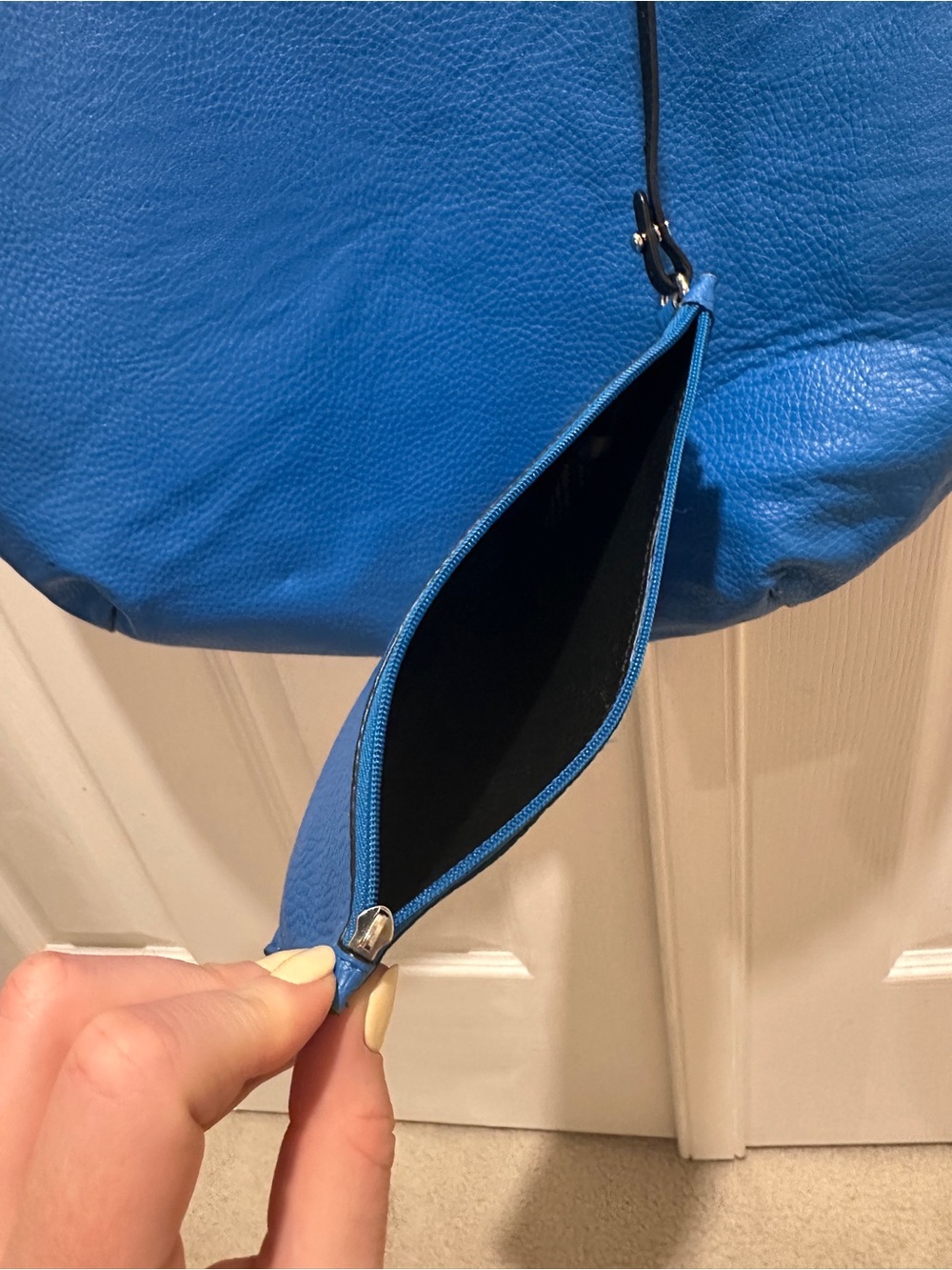 Lauren Ralph Lauren Black & Blue Reversible Faux-Leather Tote Bag - Picture 6 of 8